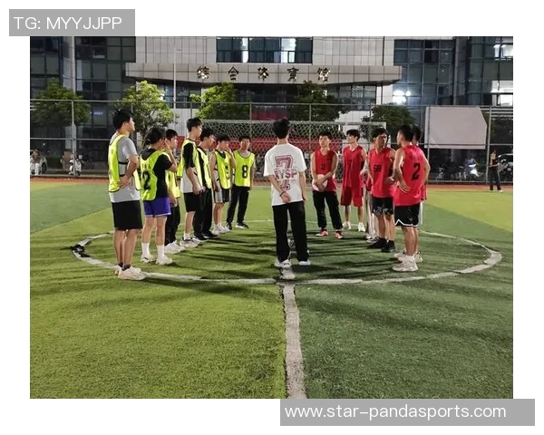 实时新闻上海飞盘队战术创新引领潮流助力飞盘运动蓬勃发展