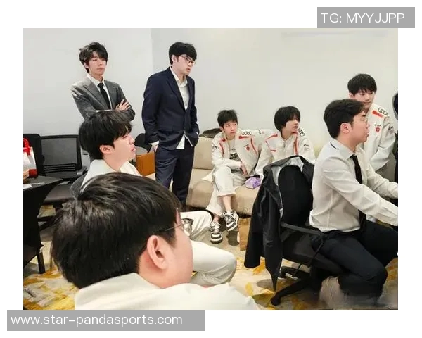 实时新闻全明星赛分析TES展现出卓越的战术灵活性与团队协作能力 实时新闻全明星赛分析TES展现出卓越的战术灵活性与团队协作能力